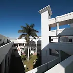 아파트 Island Village Heights