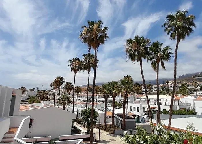 Island Village Heights Apartamento *