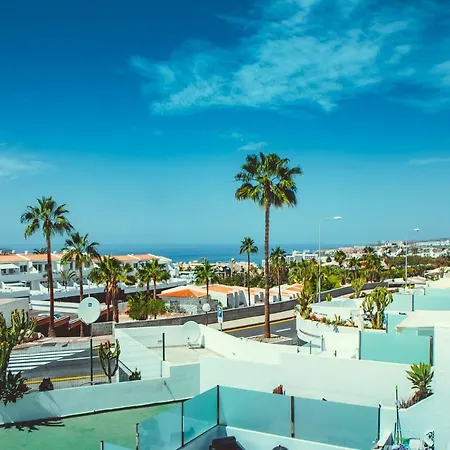 Apartment Island Village Heights *