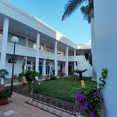 Island Village Heights *