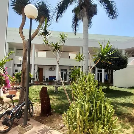 Apartamento Island Village Heights