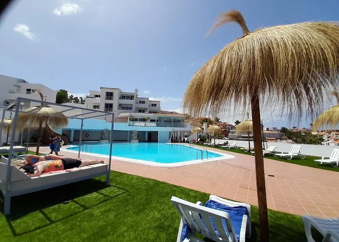 Island Village Heights أذيخي