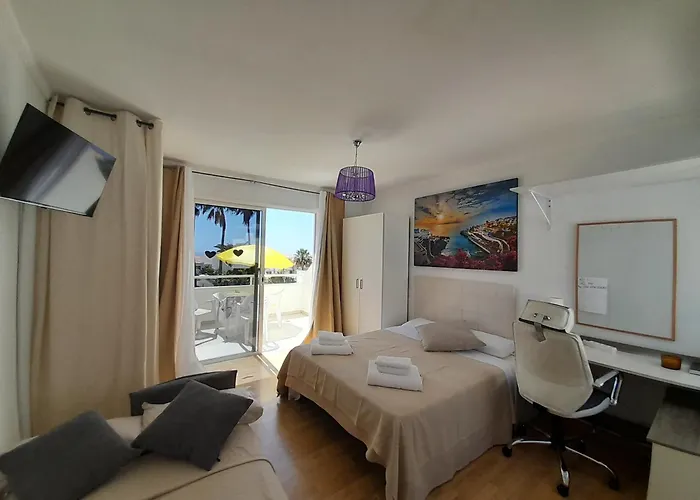 Island Village Heights شقة أذيخي